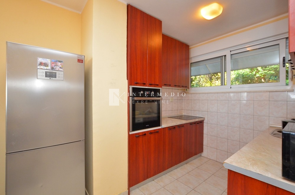 Dvosoban stan sa panoramskim pogledom na more – Centar Herceg Novog